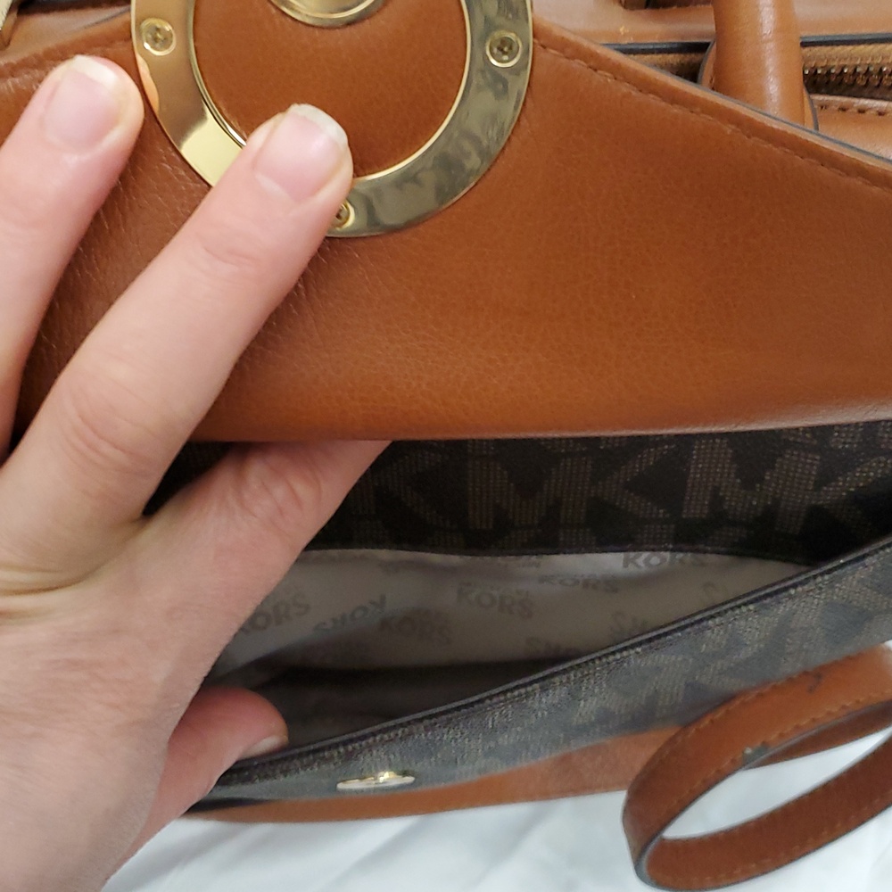 Michael Kors Two-Tone Satchel in Brown and Tan With Dust Bag - Picture 10 of 16